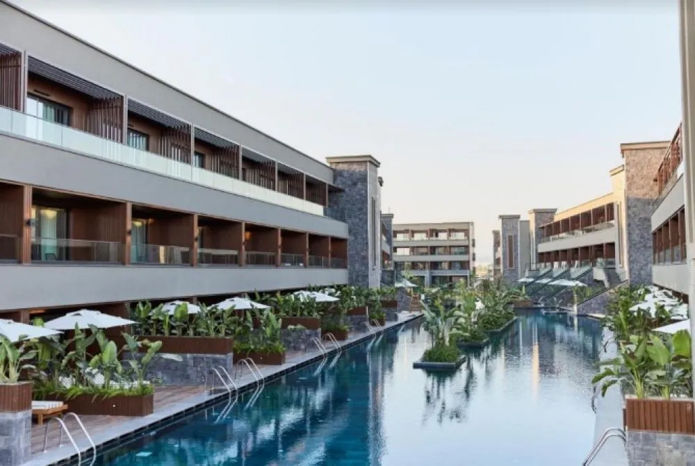 JACARANDA LUXURY RESORT (EX. ALDIANA CLUB SIDE)