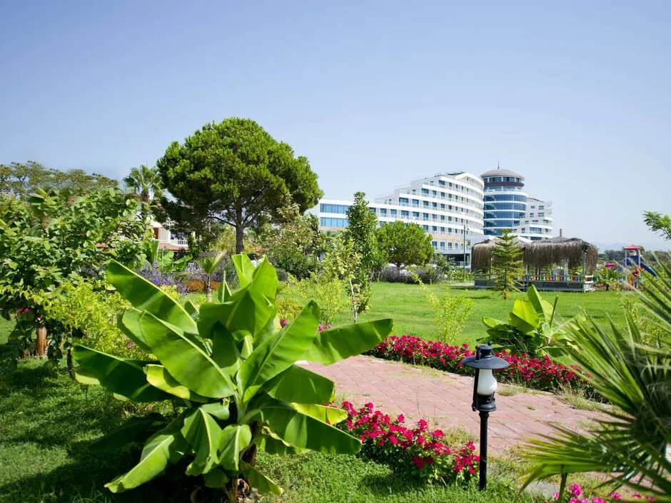 RAYMAR RESORT & AQUA