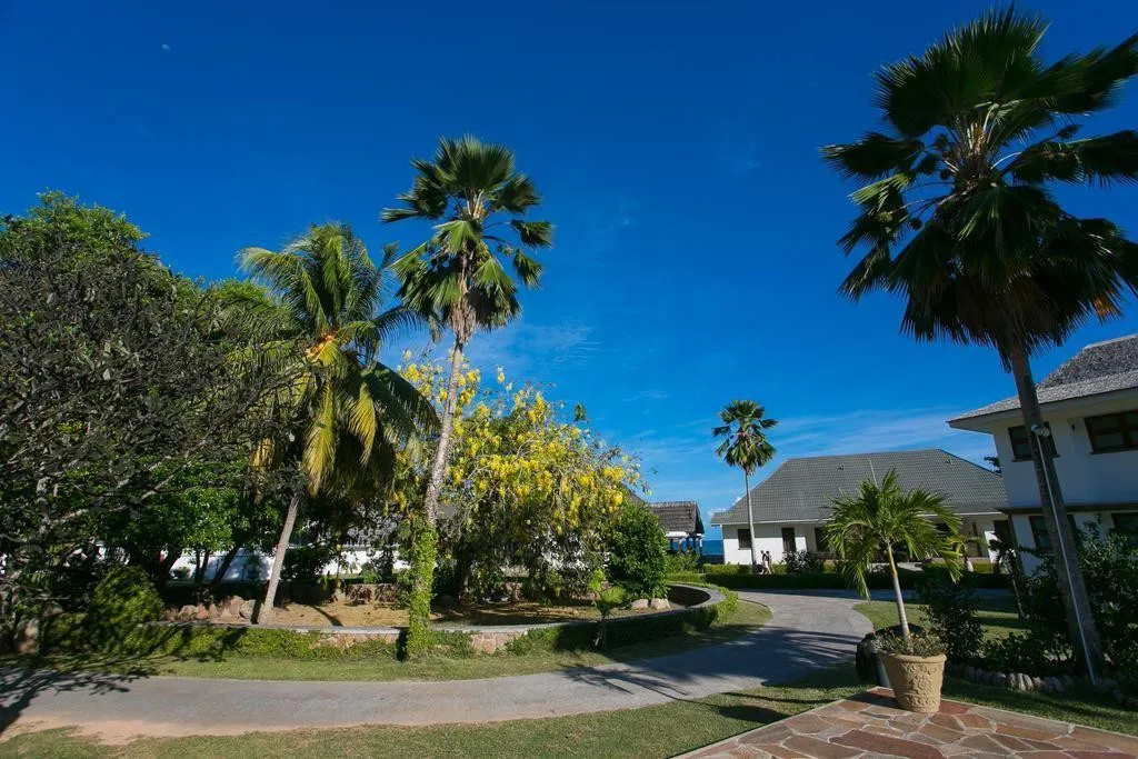 LE DOMAINE DE LA RESERVE