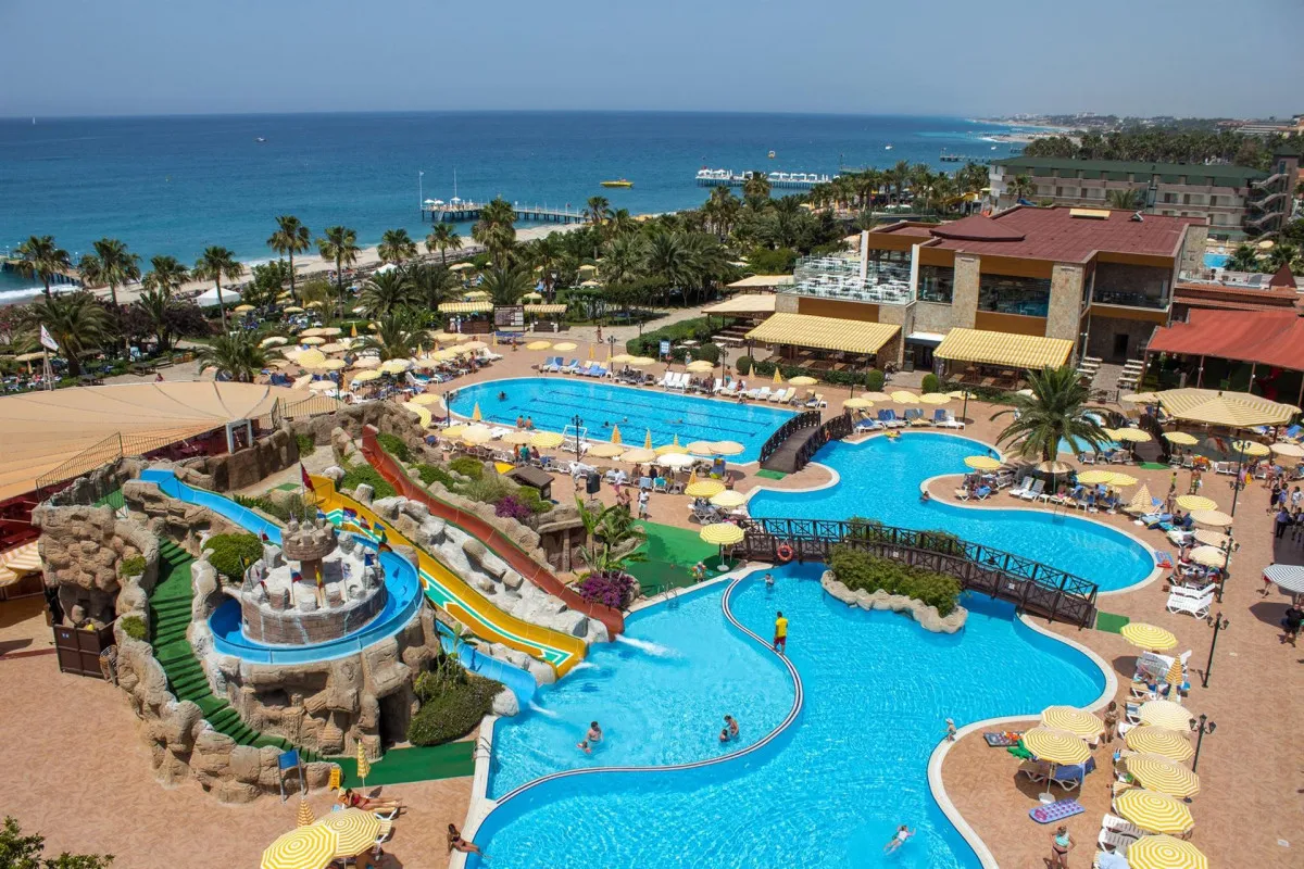 GYPSOPHILA HOLIDAY VILLAGE