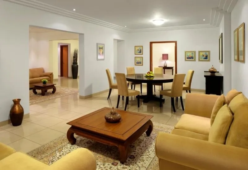 GRAND HYATT RESIDENCE