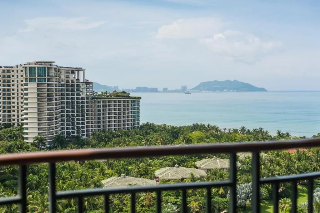 HOWARD JOHNSON RESORT SANYA BAY