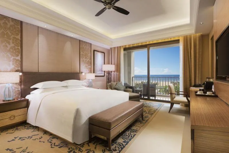 HILTON HAIKOU MEILAN