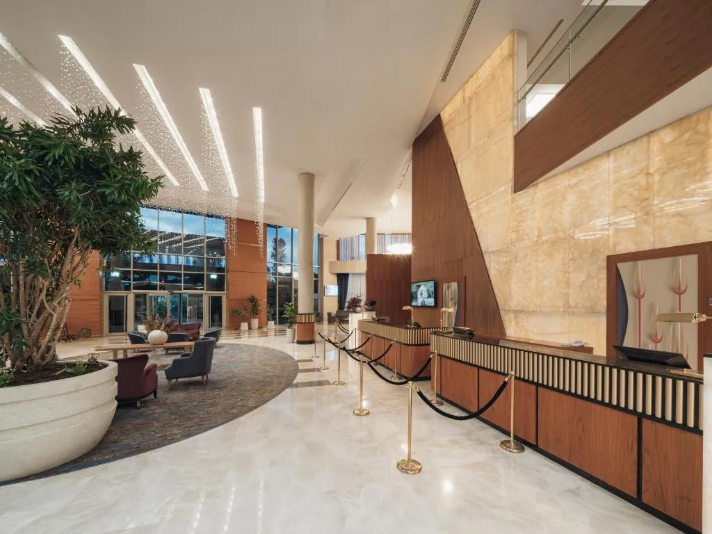 SELECTUM CITY ATASEHIR