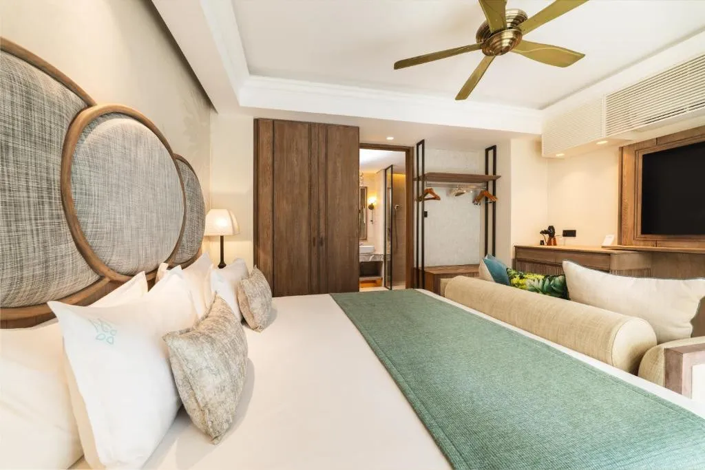 MARADIVA VILLAS RESORT & SPA