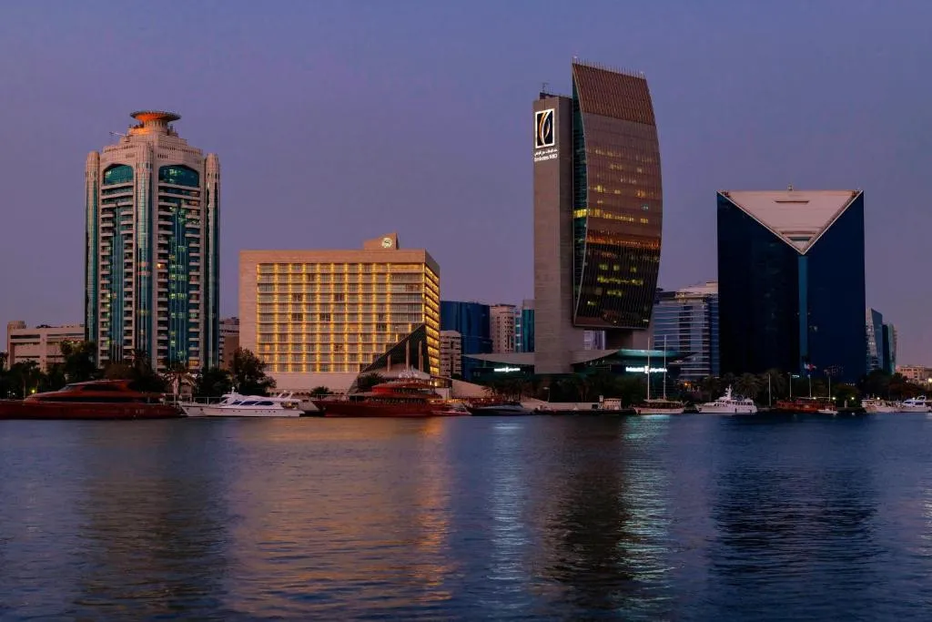 SHERATON DUBAI CREEK HOTEL & TOWERS