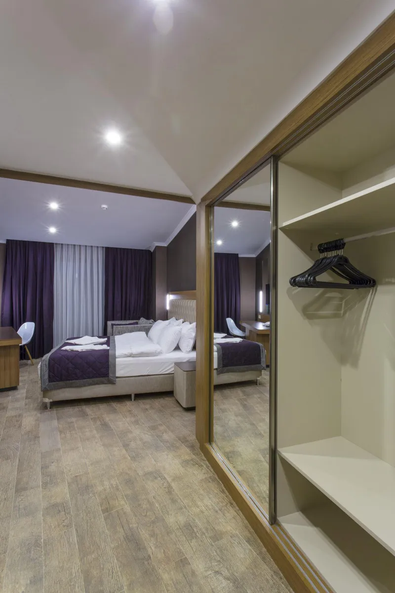 MICHELL HOTEL & SPA ADULTS ONLY 16+