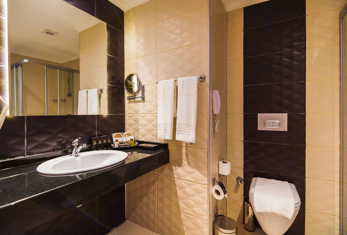 DIAMOND HILL RESORT