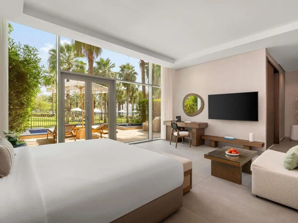 RIXOS THE PALM DUBAI HOTEL & SUITES