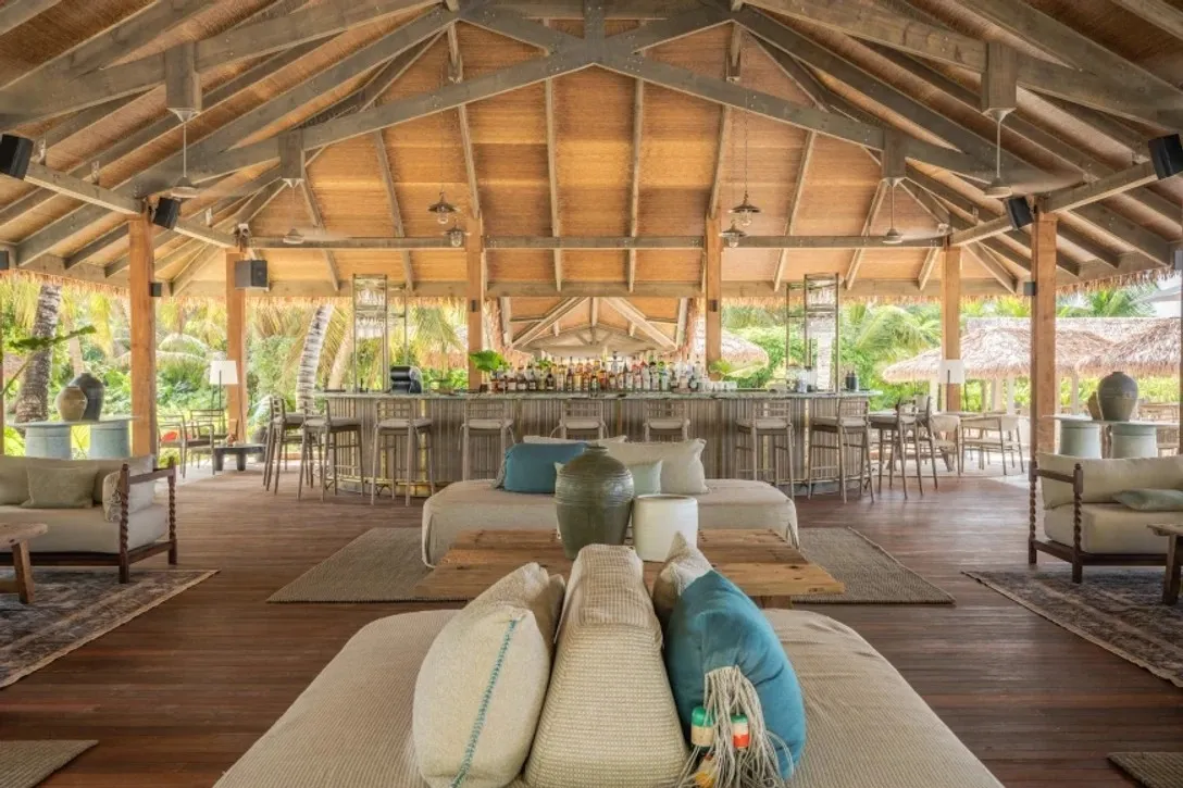 ALPHONSE ISLAND RESORT
