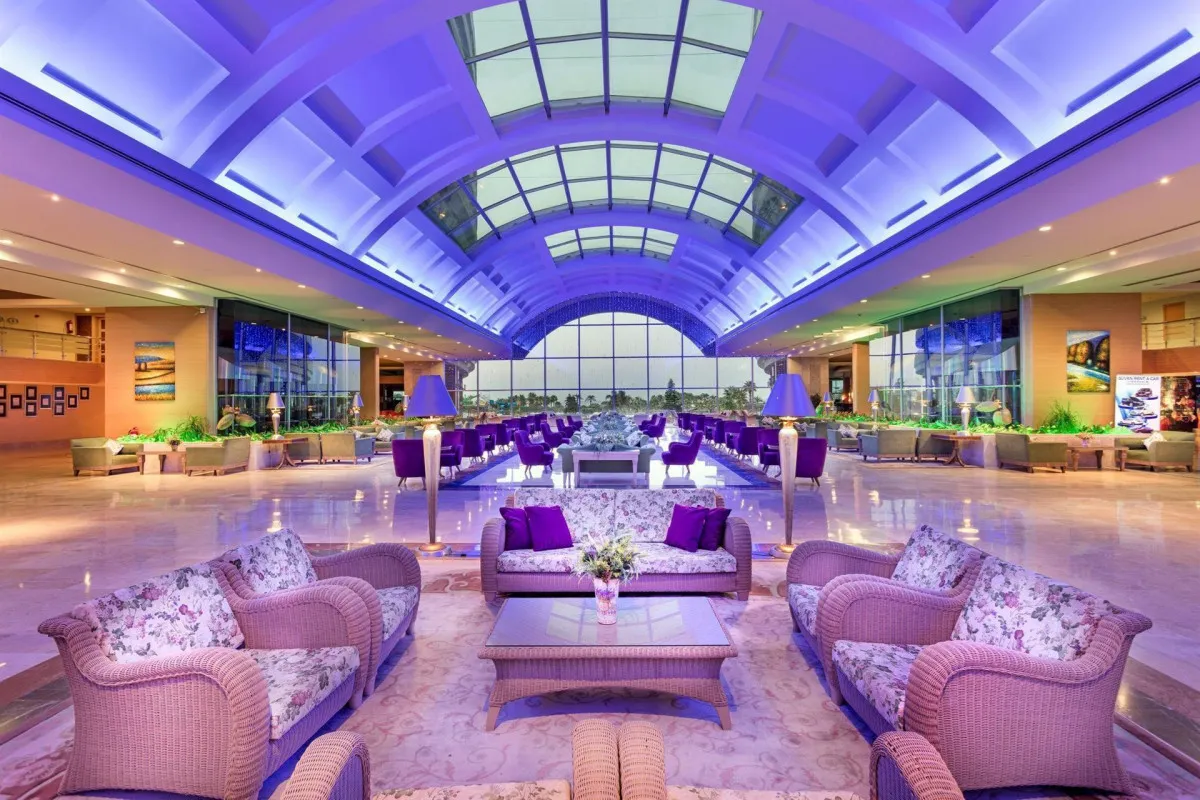 MIRACLE RESORT