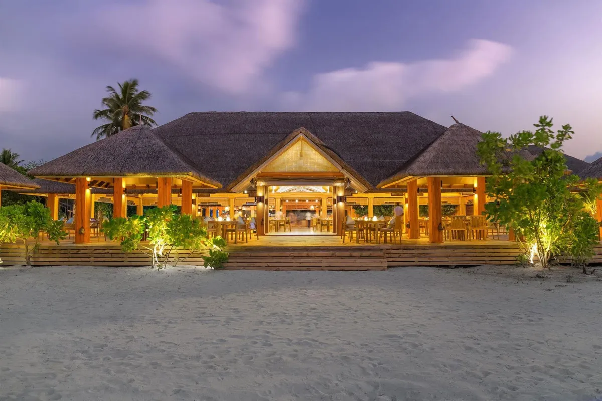 KUDAFUSHI RESORT & SPA