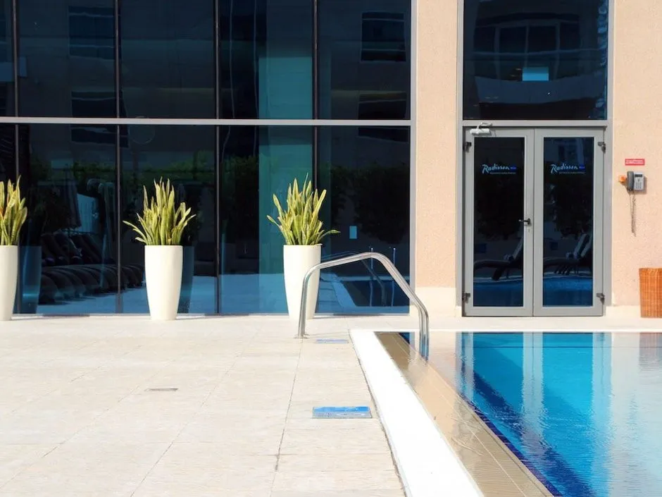 RADISSON BLU RESIDENCE DUBAI MARINA