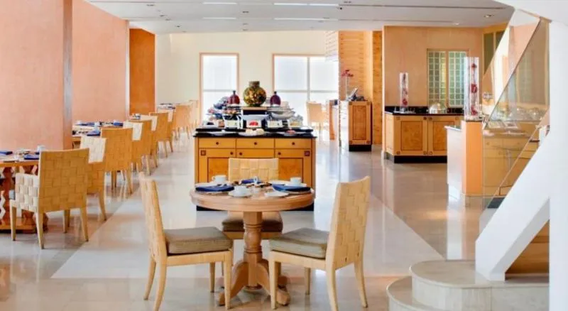 DUSIT THANI DUBAI