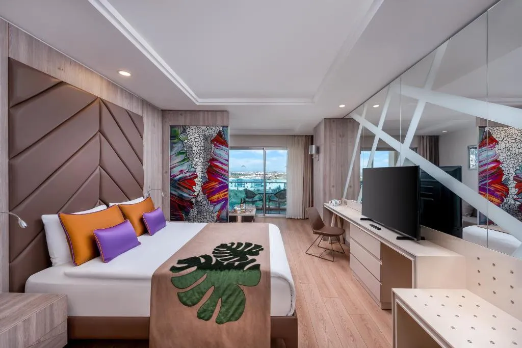DELPHIN BE GRAND (EX. BOTANIK, RIXOS LARES)