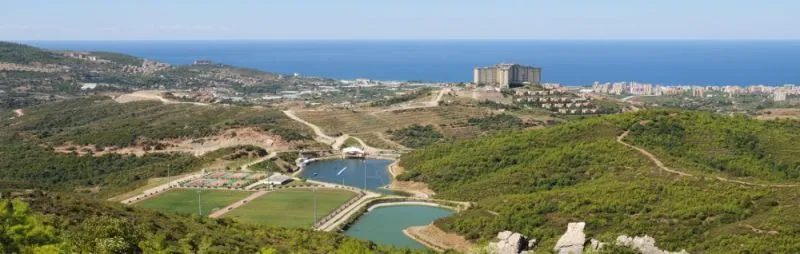GOLDEN LUXURY APARTMENTS & VILLAS