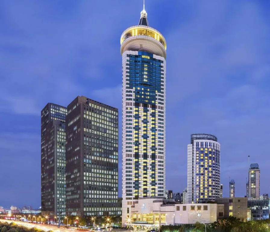 DOUBLETREE BY HILTON HOTEL SHANGHAI PUDONG