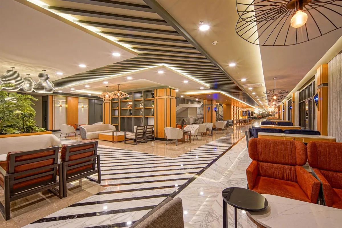 DIAMOND DE LUXE HOTEL & SPA