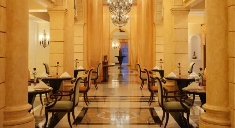 DUSIT THANI DUBAI