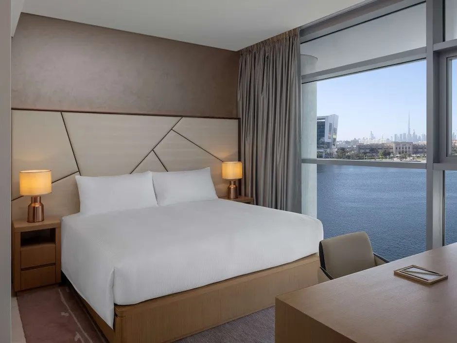 HILTON DUBAI CREEK HOTEL & RESIDENCES