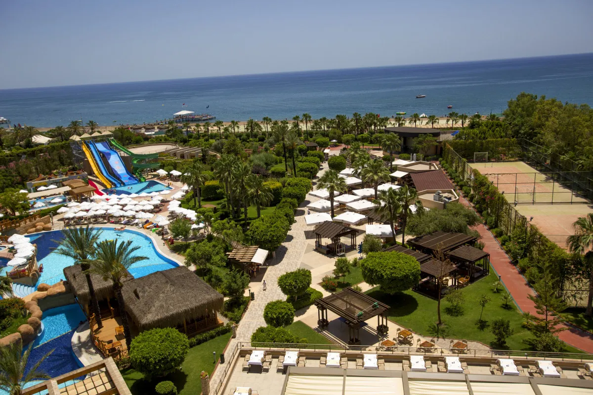 FAME RESIDENCE LARA & SPA