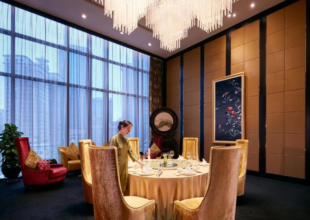 INTERCONTINENTAL SHANGHAI JING AN