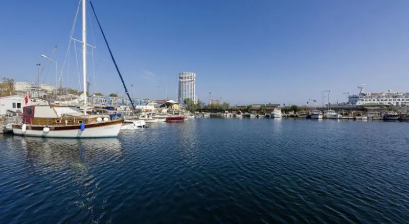 RADISSON BLU ISTANBUL ATAKOY