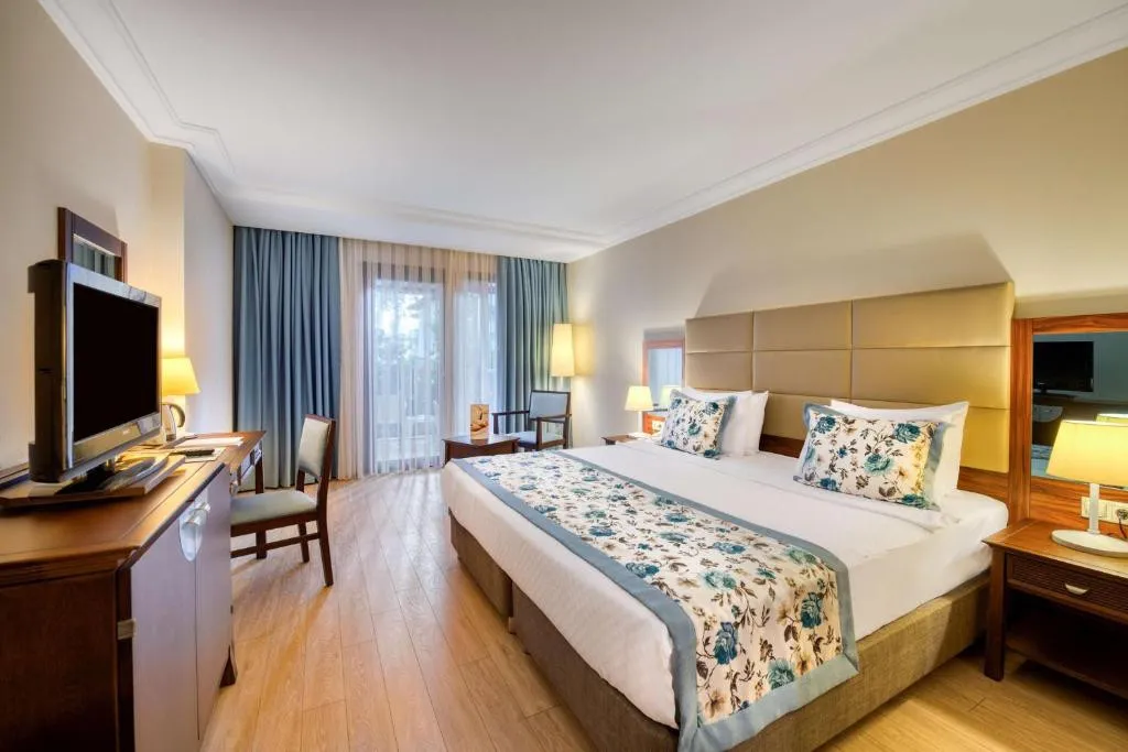 SEVEN SEAS HOTEL LIFE (EX. OTIUM HOTEL LIFE)