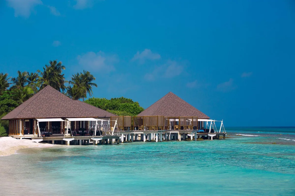 ATMOSPHERE KANIFUSHI