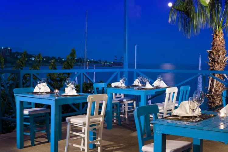 JASMIN BEACH HOTEL