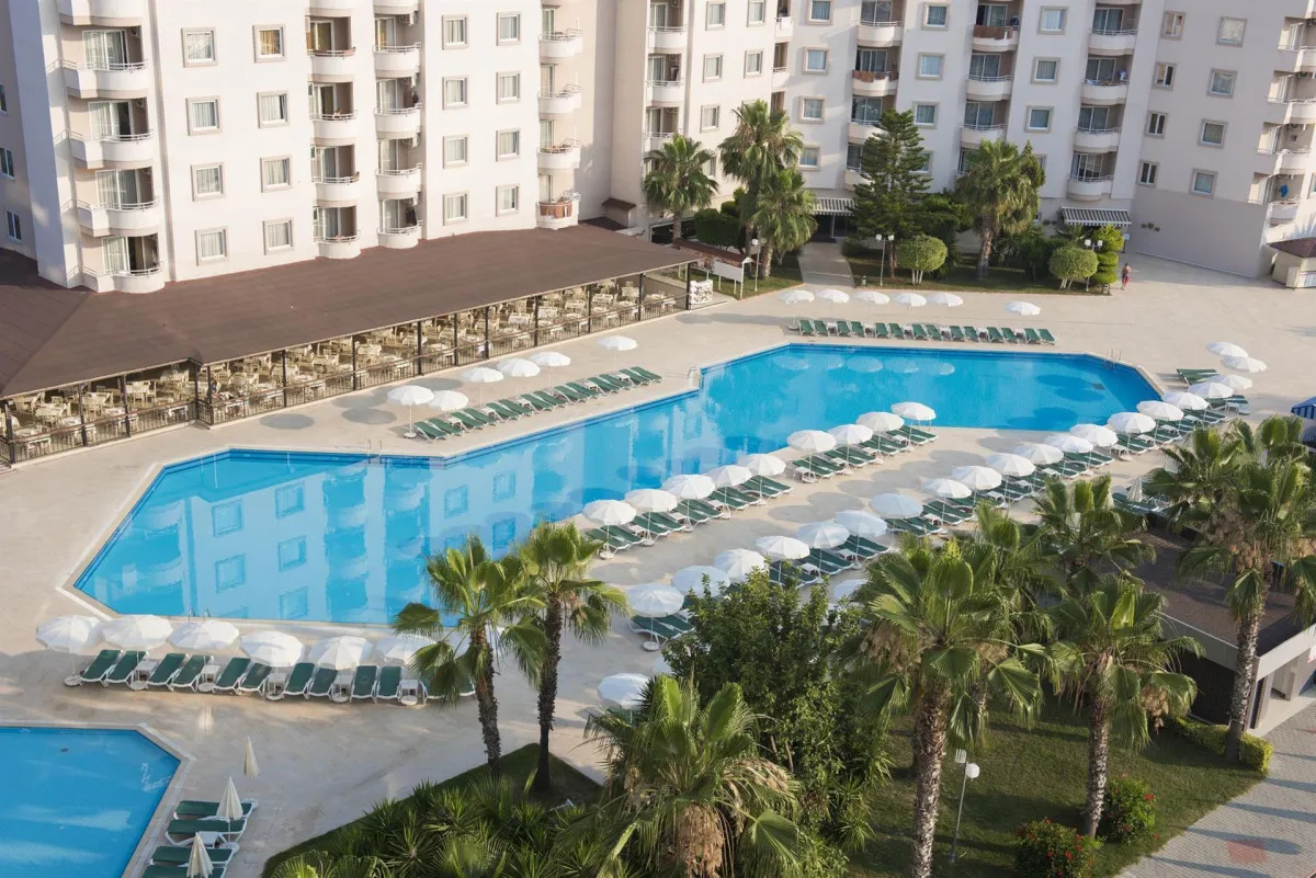 ROYAL GARDEN BEACH HOTEL (EX. ROYAL GARDEN SELECT & SUITE)