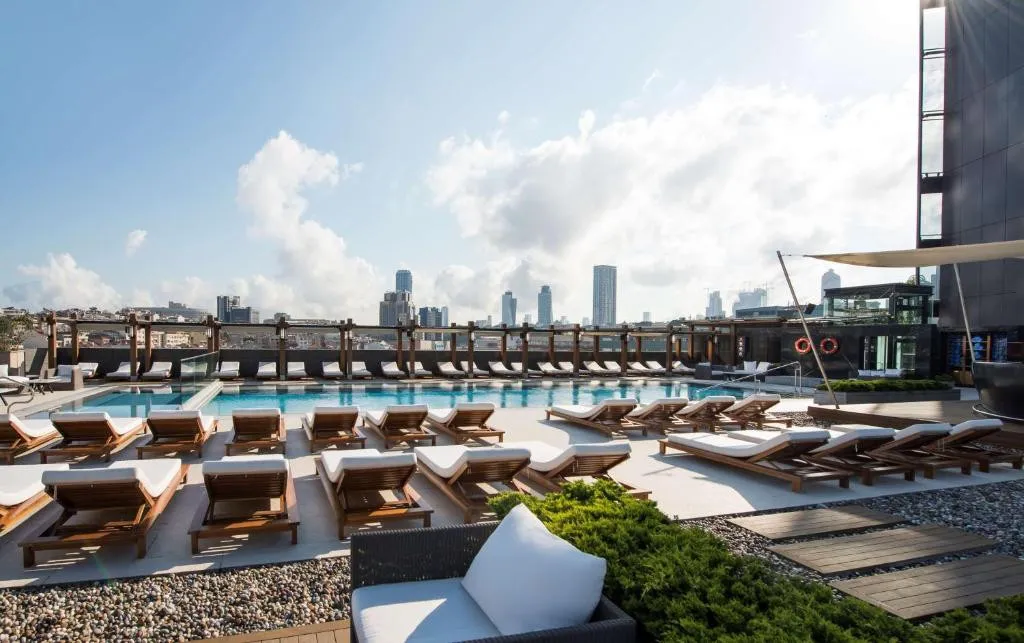 HILTON ISTANBUL BOMONTI HOTEL & CONFERENCE CENTER