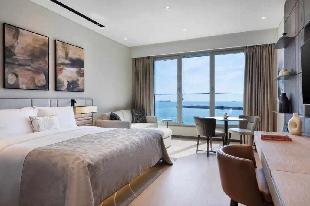 JW MARRIOTT HOTEL ISTANBUL MARMARA SEA
