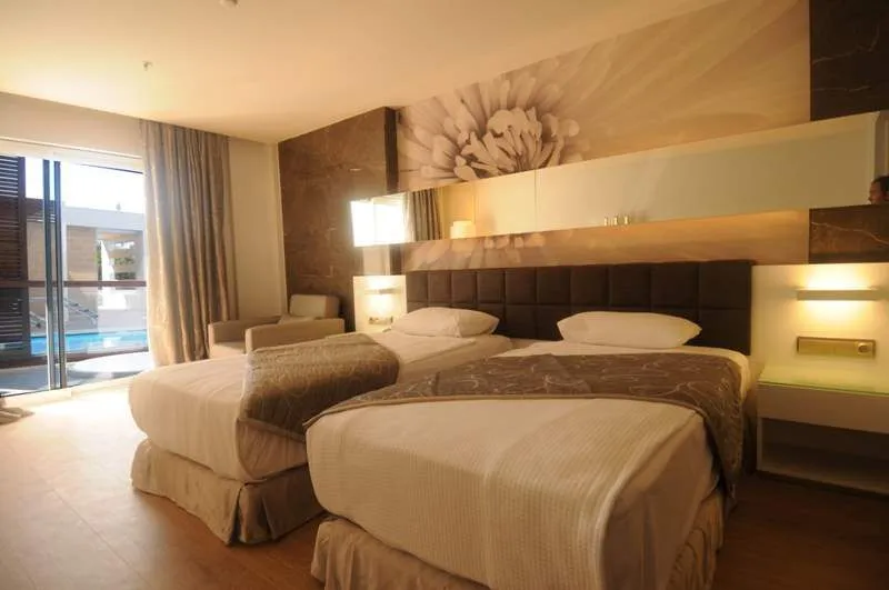 SENTIDO GOLDEN BAY