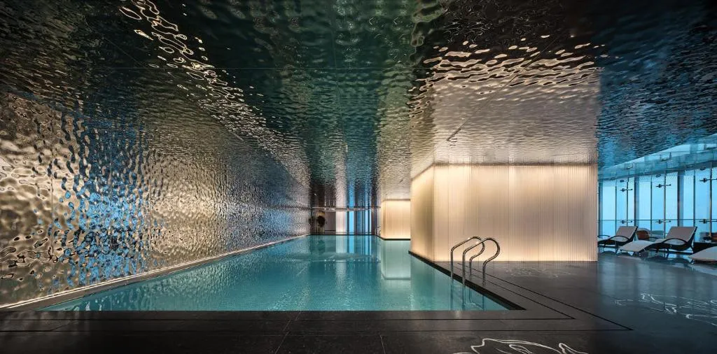 J HOTEL, SHANGHAI TOWER