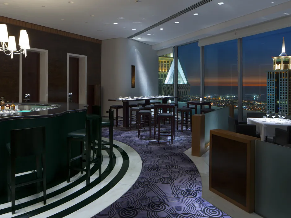 JUMEIRAH EMIRATES TOWERS