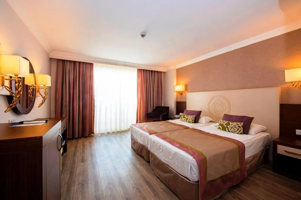 SIDE ALEGRIA HOTEL & SPA ADULTS ONLY 16+