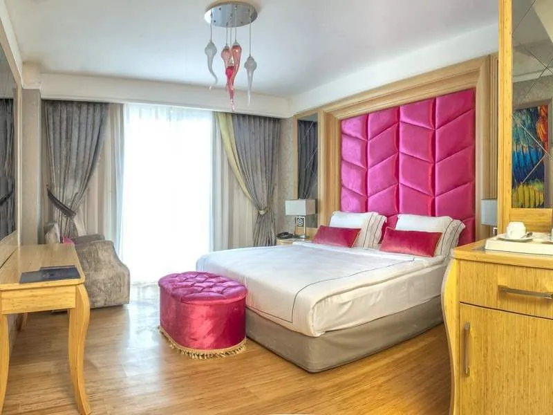 THE BLUE BOSPHORUS HOTEL