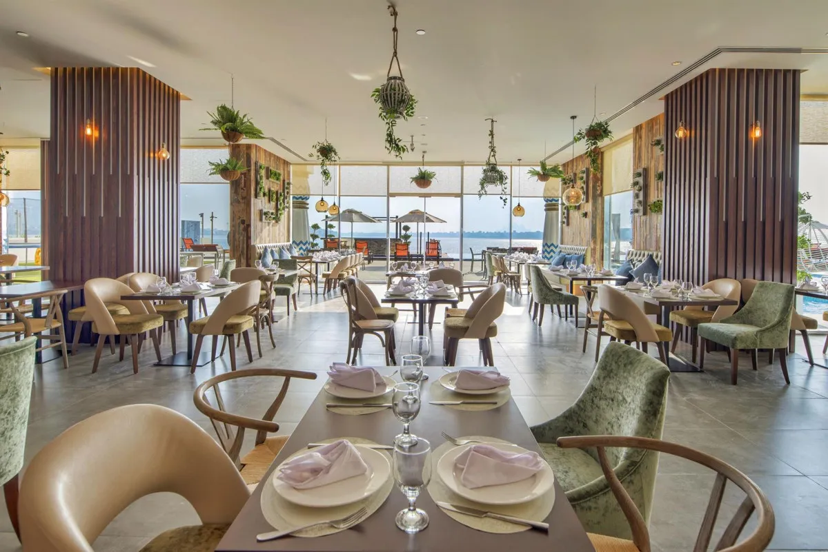 ROYAL CENTRAL THE PALM