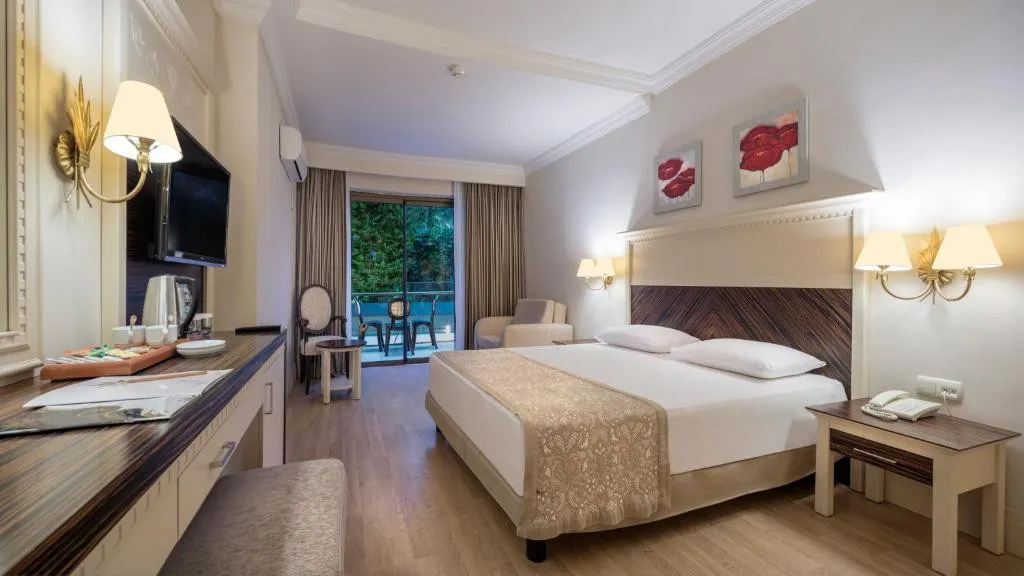 AYDINBEY KINGS PALACE & SPA