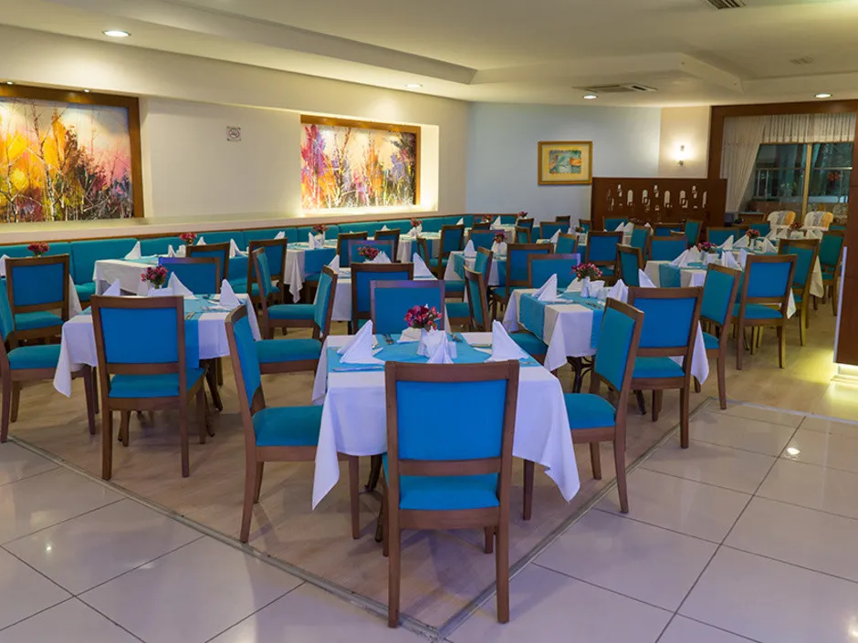 SIDE BREEZE HOTEL (MONACHUS PARK)