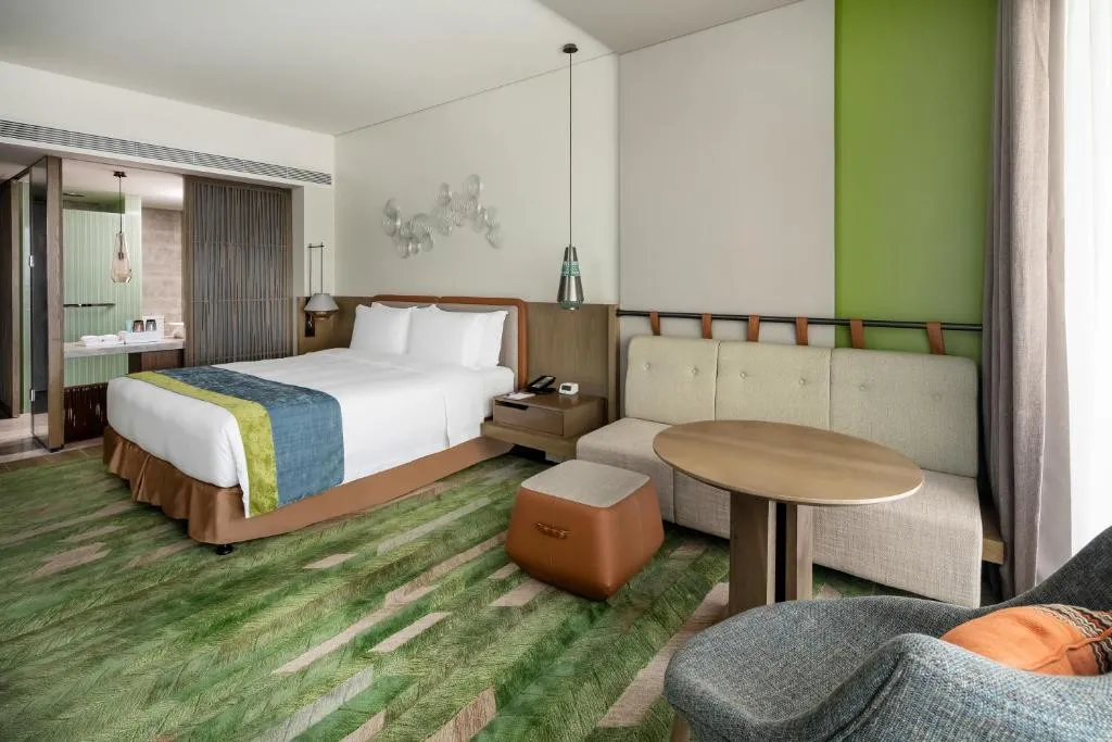 HOLIDAY INN RESORT SANYA BAY