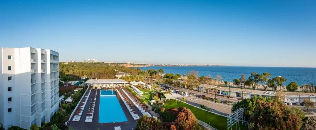 HOTEL SU (EX. SU & AQUALAND; HILLSIDE SU)