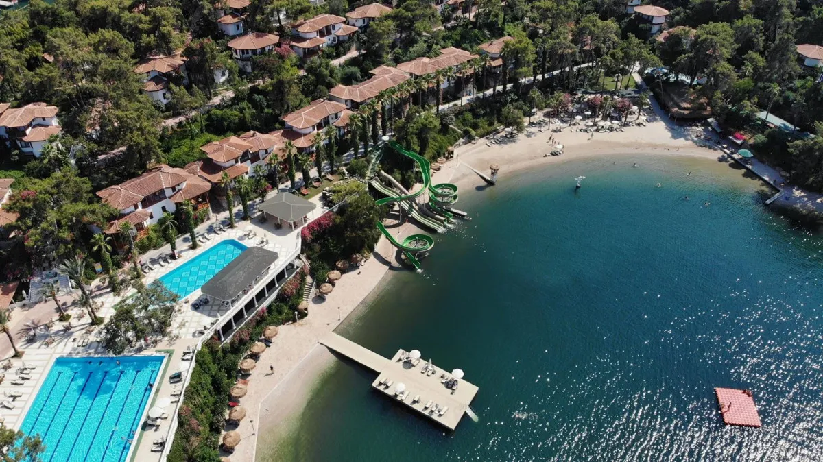CLUB & HOTEL LETOONIA