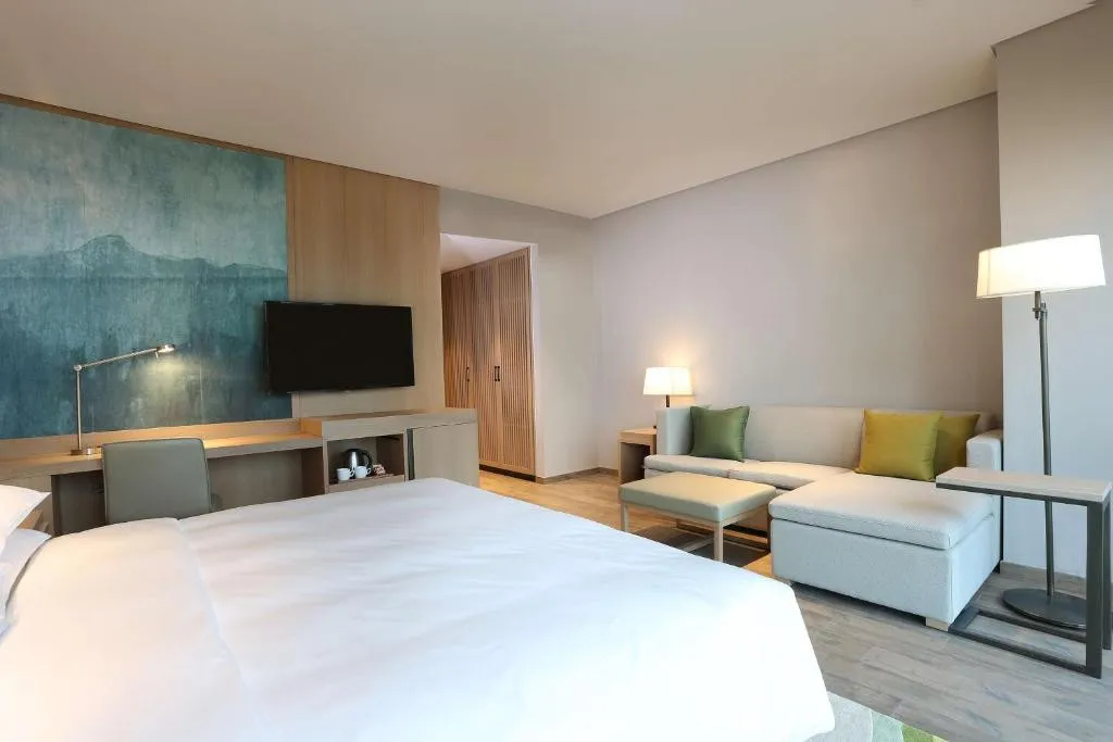 HYATT PLACE SANYA CITY CENTER