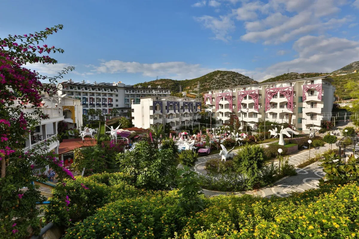 CLUB HOTEL ANJELIQ (EX. ANJELIQ RESORT HOTEL)