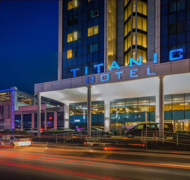TITANIC PORT HOTEL BAKIRKOY