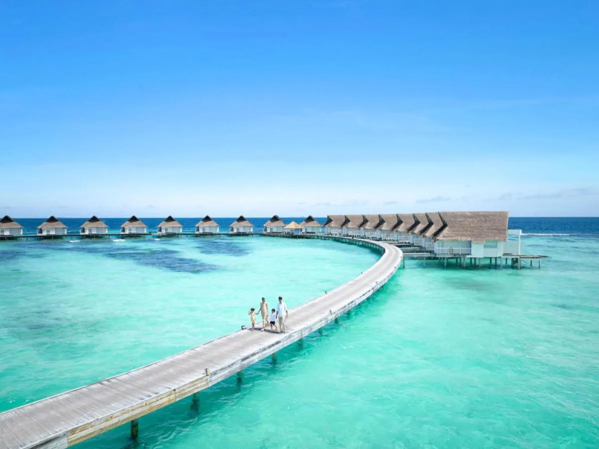 MACHCHAFUSHI ISLAND RESORT & SPA MALDIVES (EX. CENTARA GRAND ISLAND RESORT & SPA MALDIVES)