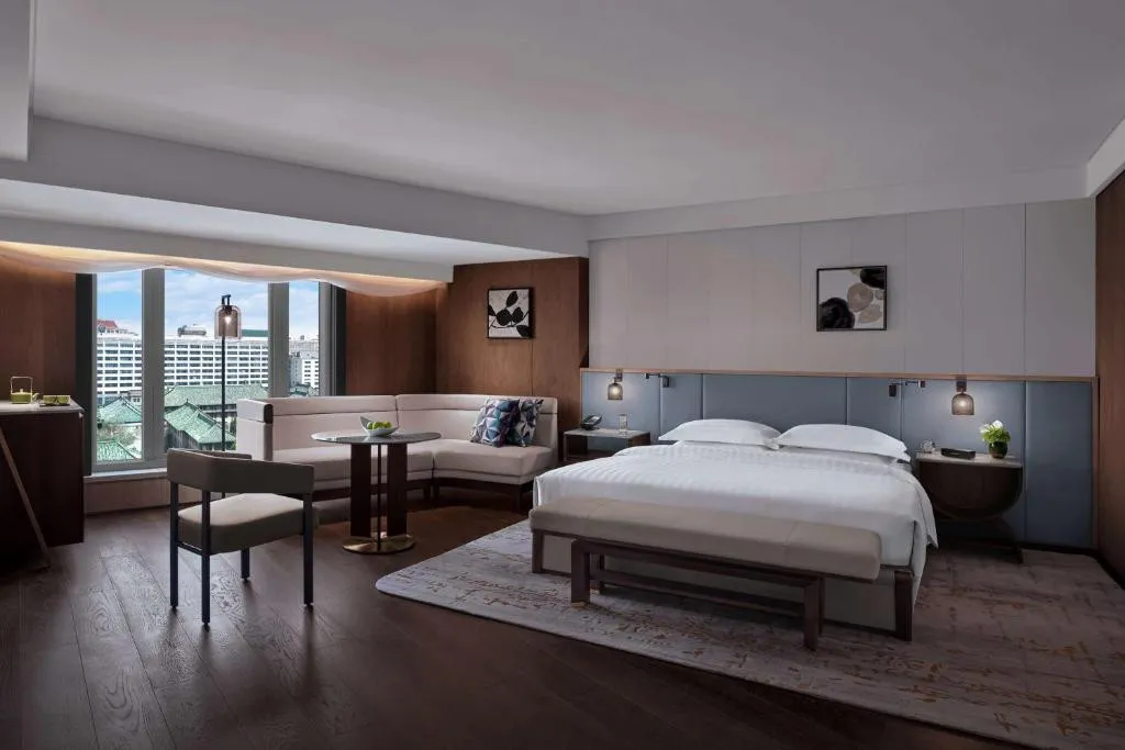 GRAND HYATT
