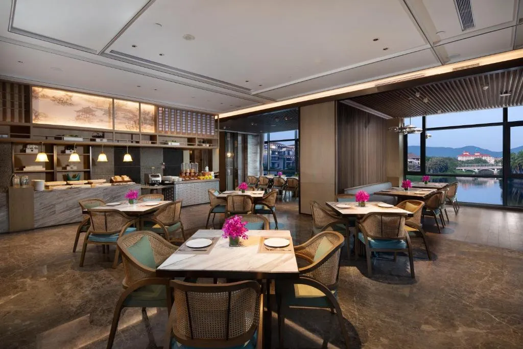 HOLIDAY INN & SUITES SANYA YALONG BAY